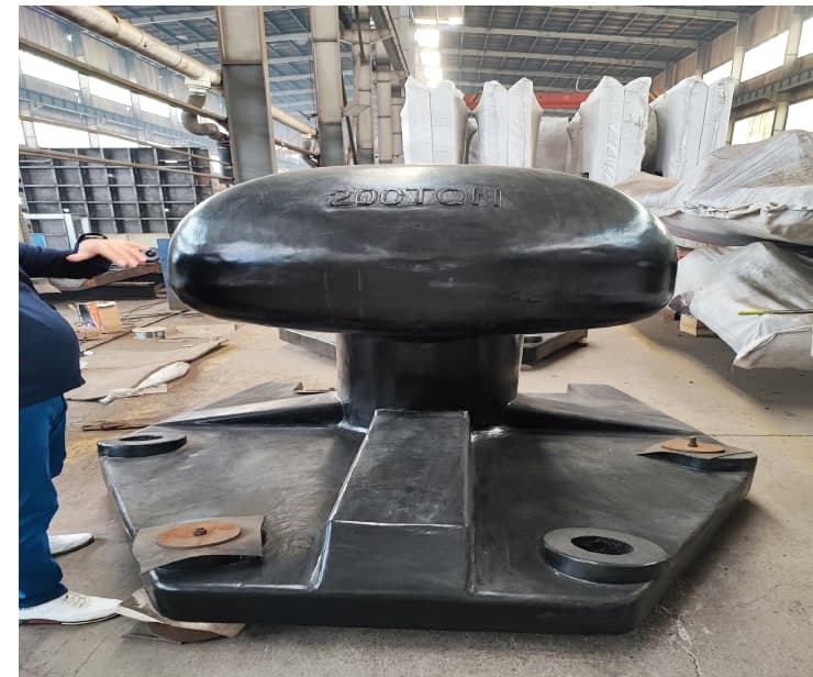 Deck & Mooring Hardware