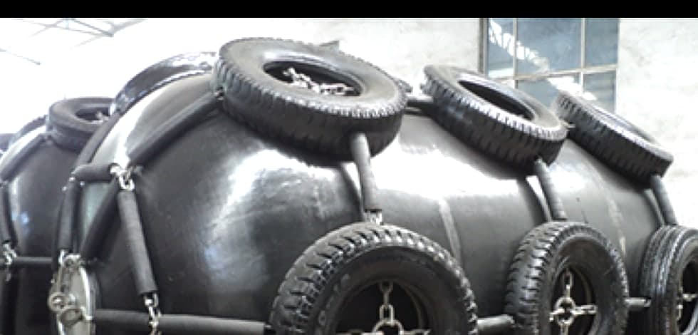 Pneumatic Rubber Fenders